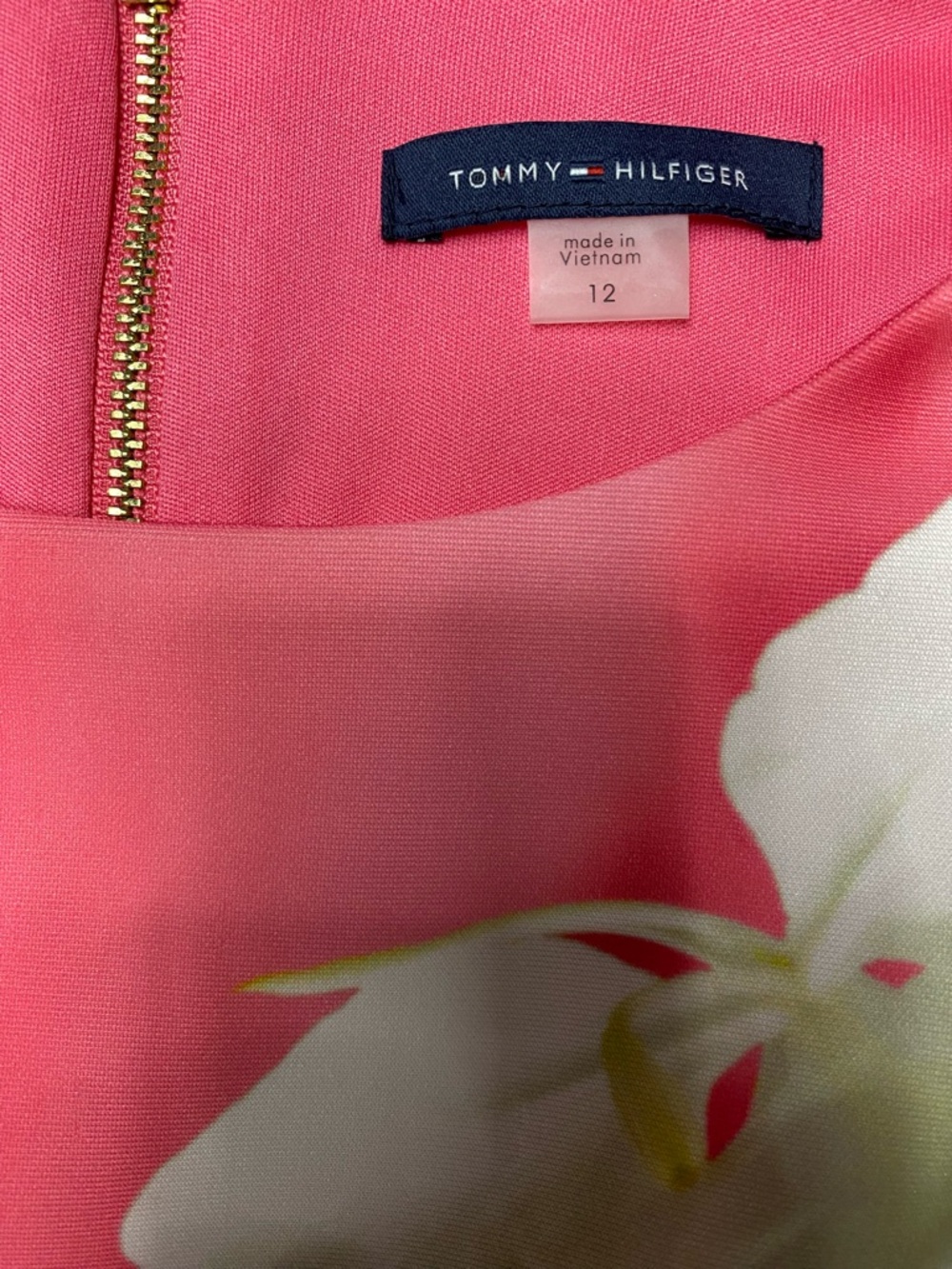 Tommy Hilfiger Women’s Size 12 Pink Floral Sheath Dress Sleeveless Zip Back - Picture 2 of 5